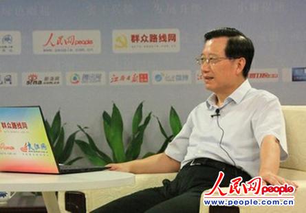 江西省委書記強衛談“反對‘四風’，實干興贛”（記者 毛思遠 攝影）
