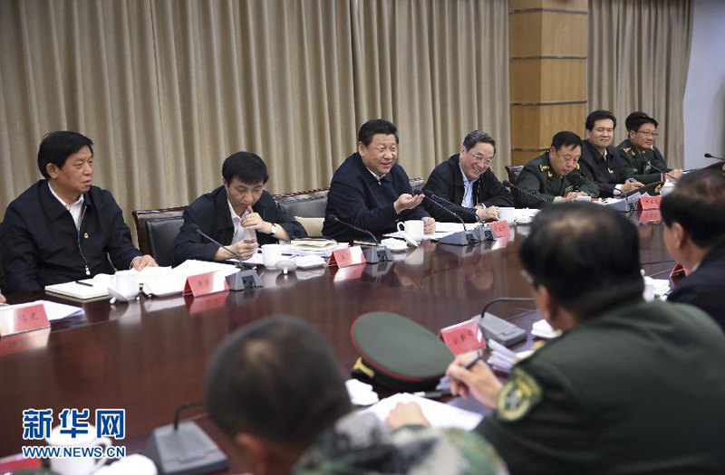 2014年4月29日上午，習近平在新疆生產建設兵團第六師召開座談會。蘭紅光攝
