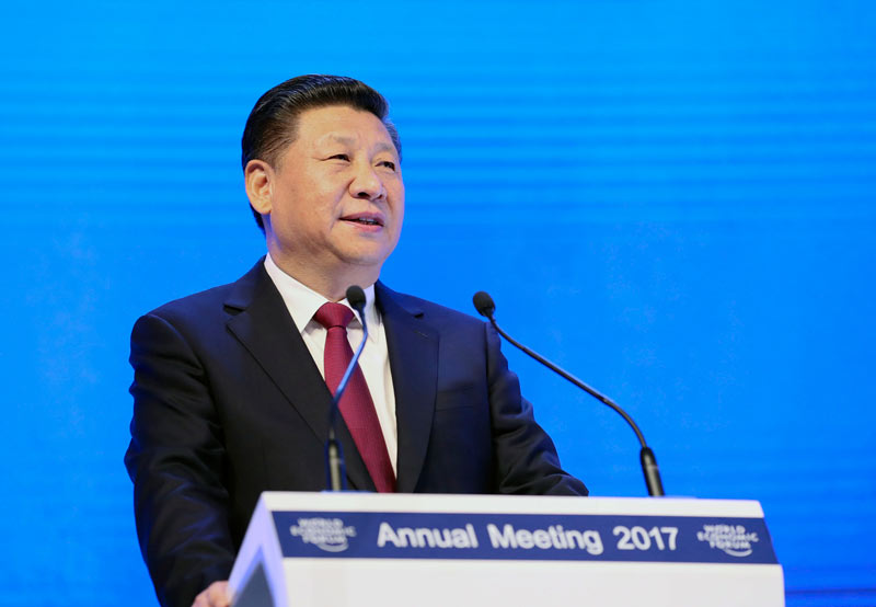1月17日，國家主席習近平在瑞士達沃斯國際會議中心出席世界經濟論壇2017年年會開幕式，並發表題為《共擔時代責任共促全球發展》的主旨演講。 新華社記者 蘭紅光 攝