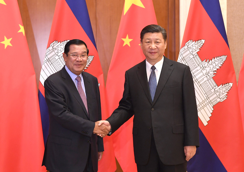 5月17日，國家主席習近平在北京釣魚臺國賓館會見柬埔寨首相洪森。新華社記者 饒愛民 攝