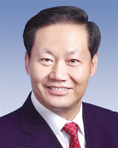 彭清華 
　　黨的十八大以來，廣西各級黨委、政府和全區廣大黨員干部堅持以習近平總書記系列重要講話精神……﹝全文﹞
