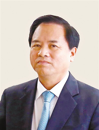 劉賜貴 
　　習近平總書記2013年視察海南時指出，要加快建設經濟繁榮、社會文明、生態宜居、人民幸福的美好新海南……﹝全文﹞

