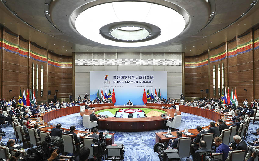 9月4日，金磚國家領導人第九次會晤在廈門國際會議中心舉行。國家主席習近平主持會晤並發表題為《深化金磚伙伴關系 開辟更加光明未來》的重要講話。南非總統祖馬、巴西總統特梅爾、俄羅斯總統普京、印度總理莫迪出席。 新華社記者 謝環馳 攝