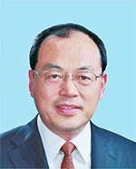 阮成發 
　　習近平總書記考察雲南時指示，希望雲南主動服務和融入國家發展戰略，闖出一條跨越式發展的路子來……﹝全文﹞
