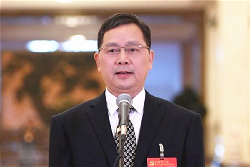 劉宗富代表接受採訪