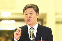 張瑞敏代表接受採訪