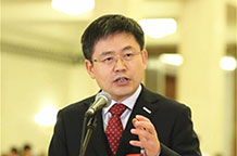 王恩東代表接受採訪