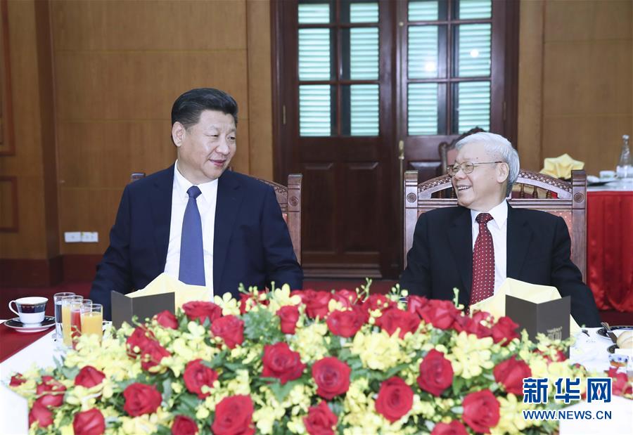 11月13日，中共中央總書記、國家主席習近平在河內越共中央駐地再次會見越共中央總書記阮富仲。 新華社記者 蘭紅光 攝