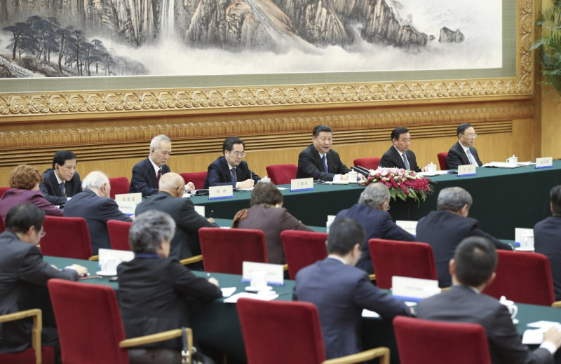 11月30日，國家主席習近平在北京人民大會堂會見來華出席“2017從都國際論壇”的世界領袖聯盟成員。新華社記者 姚大偉 攝