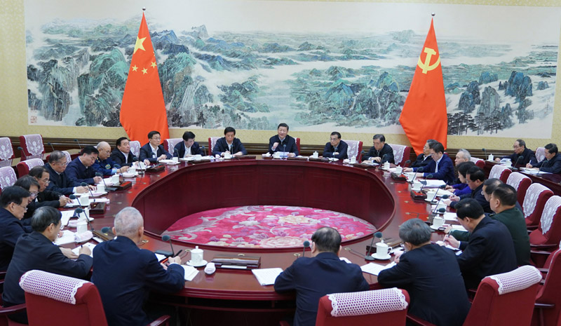 12月25日至26日，中共中央政治局召開民主生活會，中共中央總書記習(xí)近平主持會議並發(fā)表重要講話。新華社記者 謝環(huán)馳 攝