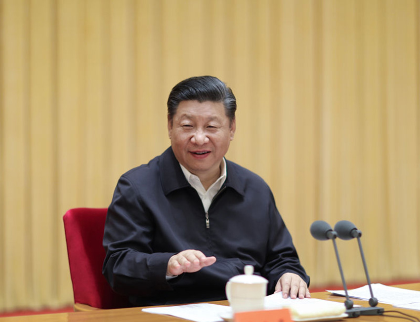 2018年6月22日至23日，中央外事工作會議在北京召開。中共中央總書記、國家主席、中央軍委主席習近平在會上發表重要講話。 新華社記者 鞠鵬 攝