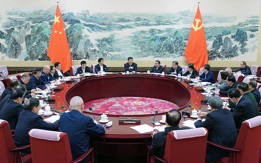 12月25日至26日，中共中央政治局召開民主生活會，中共中央總書記習近平主持會議並發表重要講話。 新華社記者 謝環馳 攝