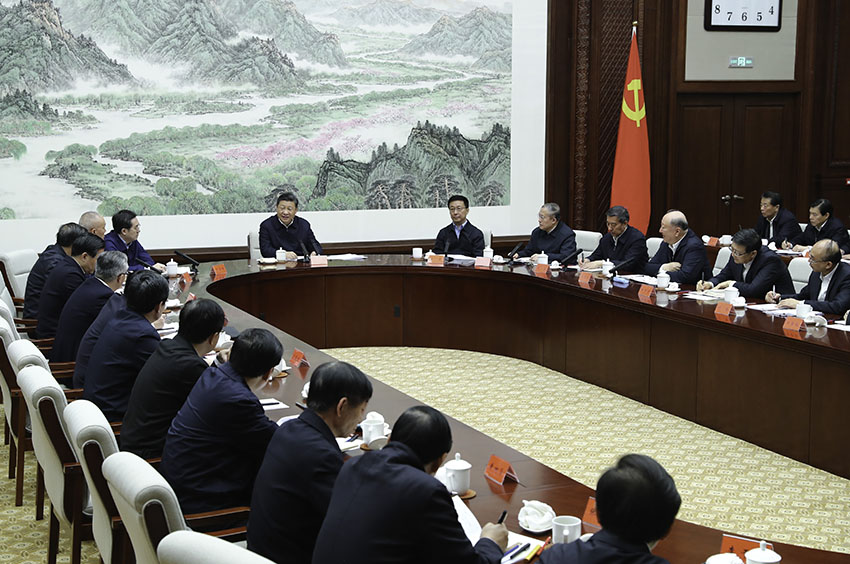 1月16日至18日，中共中央總書記、國(guó)家主席、中央軍委主席習(xí)近平在京津冀考察，主持召開京津冀協(xié)同發(fā)展座談會(huì)並發(fā)表重要講話。 新華社記者 謝環(huán)馳 攝
