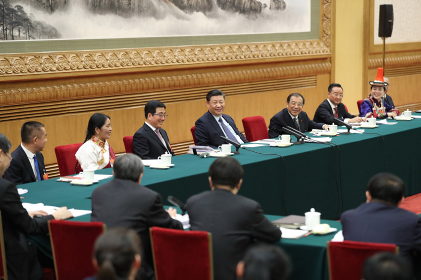 3月7日，中共中央總書記、國家主席、中央軍委主席習近平參加十三屆全國人大二次會議甘肅代表團的審議。 新華社記者 王曄 攝