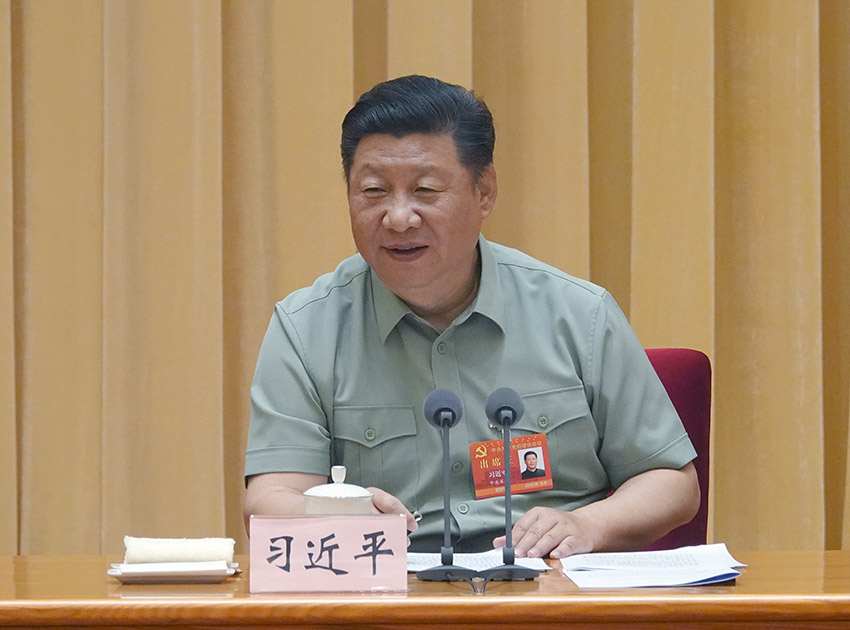 中央軍委黨的建設(shè)會(huì)議2018年8月17日至19日在北京召開(kāi)。中共中央總書記、國(guó)家主席、中央軍委主席習(xí)近平出席會(huì)議並發(fā)表重要講話。 新華社記者李剛 攝