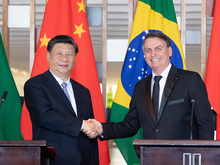 當地時間11月13日，國家主席習近平在巴西利亞同巴西總統博索納羅會談。 新華社記者 李學仁 攝