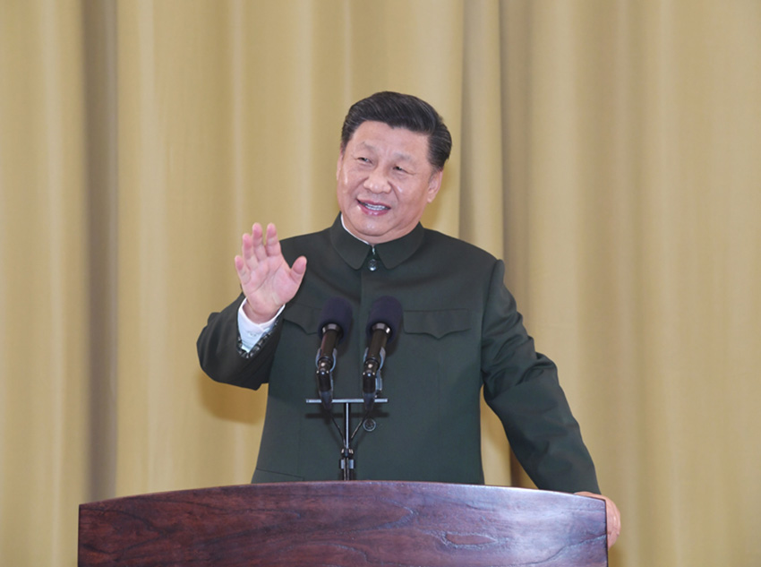 12月20日，中共中央總書記、國家主席、中央軍委主席習近平視察中國人民解放軍駐澳門部隊，代表黨中央和中央軍委向駐澳門部隊全體官兵致以誠摯的問候。這是習近平發表重要講話。 新華社記者 李剛 攝