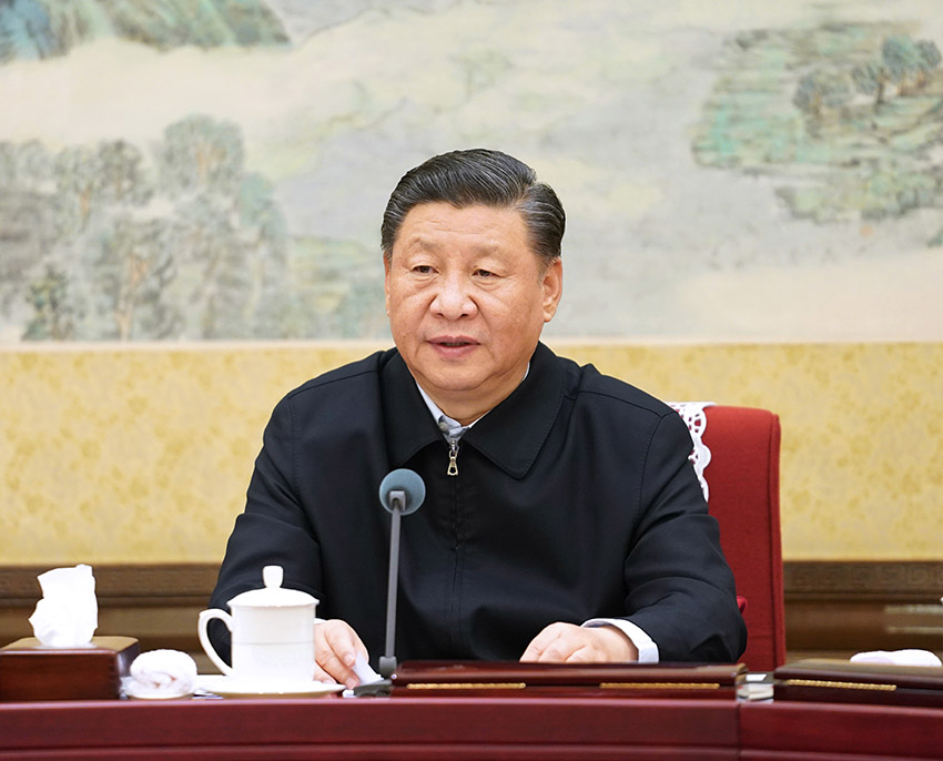 12月26日至27日，中共中央政治局召開“不忘初心、牢記使命”專題民主生活會(huì)，中共中央總書記習(xí)近平主持會(huì)議並發(fā)表重要講話。 新華社記者 李學(xué)仁 攝