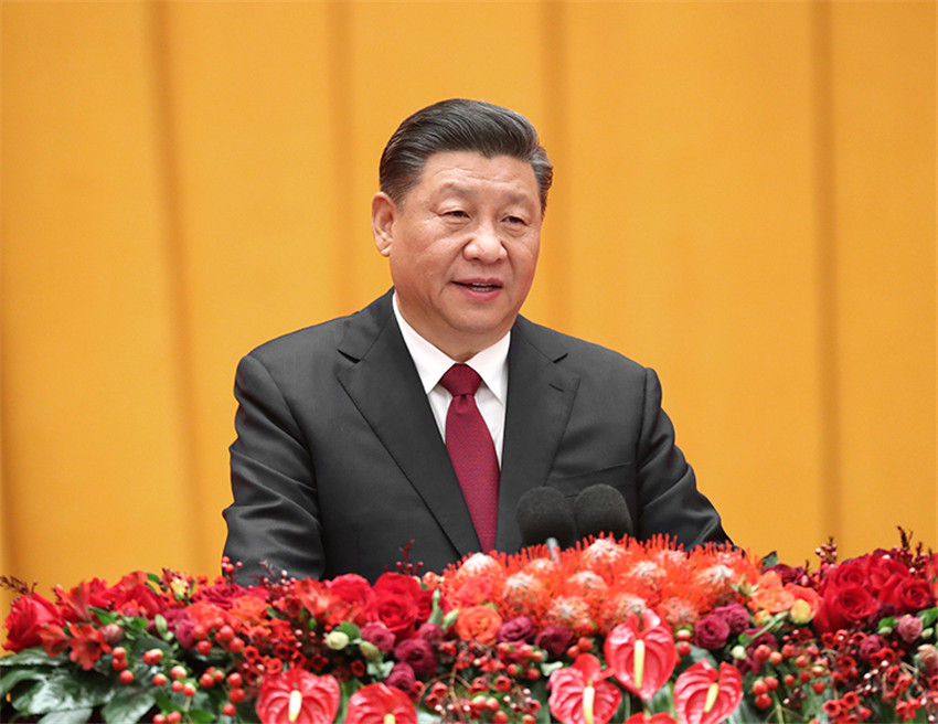 1月23日，中共中央、國(guó)務(wù)院在北京人民大會(huì)堂舉行2020年春節(jié)團(tuán)拜會(huì)。中共中央總書記、國(guó)家主席、中央軍委主席習(xí)近平發(fā)表講話。新華社記者 姚大偉 攝