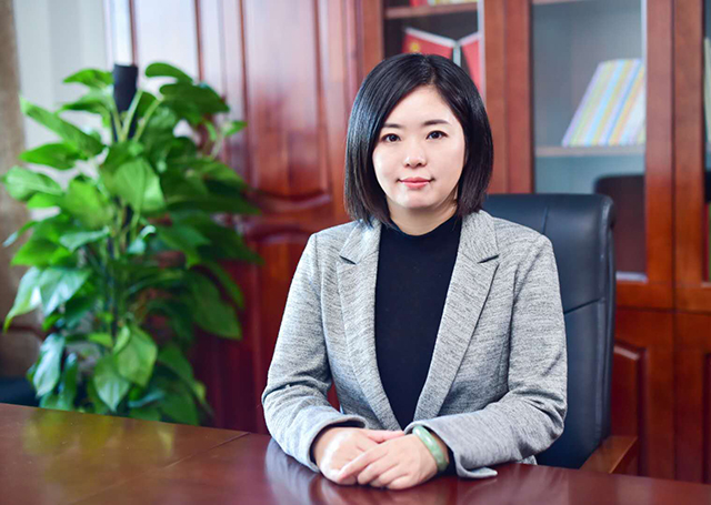 重慶市婦聯(lián)黨組成員、副主席潘靜