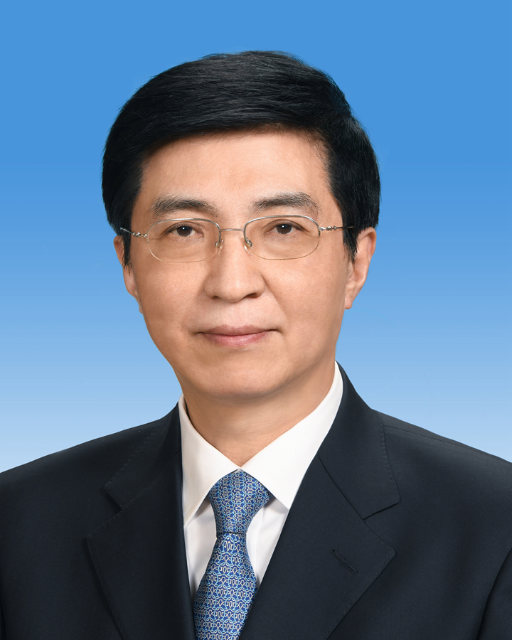 王滬寧漢族，1955年10月生，山東萊州人現任中共二十屆中央政治局常委，十四屆全國政協主席，中央全面深化改革委員會辦公室主任