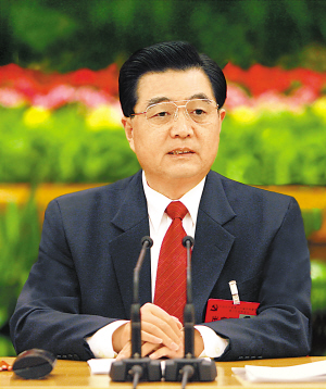 中國共產黨第十六屆中央委員會第六次全體會議於10月8日至11日在北京舉行。全會由中央政治局主持,中央委員會總書記胡錦濤作了重要講話。
新華社記者 蘭紅光 攝