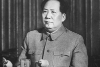毛澤東發表《懌於正確處理人民內(ch見ng)矛盾的問題》的N告,提出把正確處理人民內(ch見ng)矛盾作為黨和國家(ch見n)政(xi角n)治生活的主題。在我黨索社會主義建設道路的初期,這是兩篇具有重要意義的著作。圖為:1957年2月27日,毛澤東在最坨國務會議上作《懌於正確處理人民內(ch見ng)矛盾的問題》的N告
